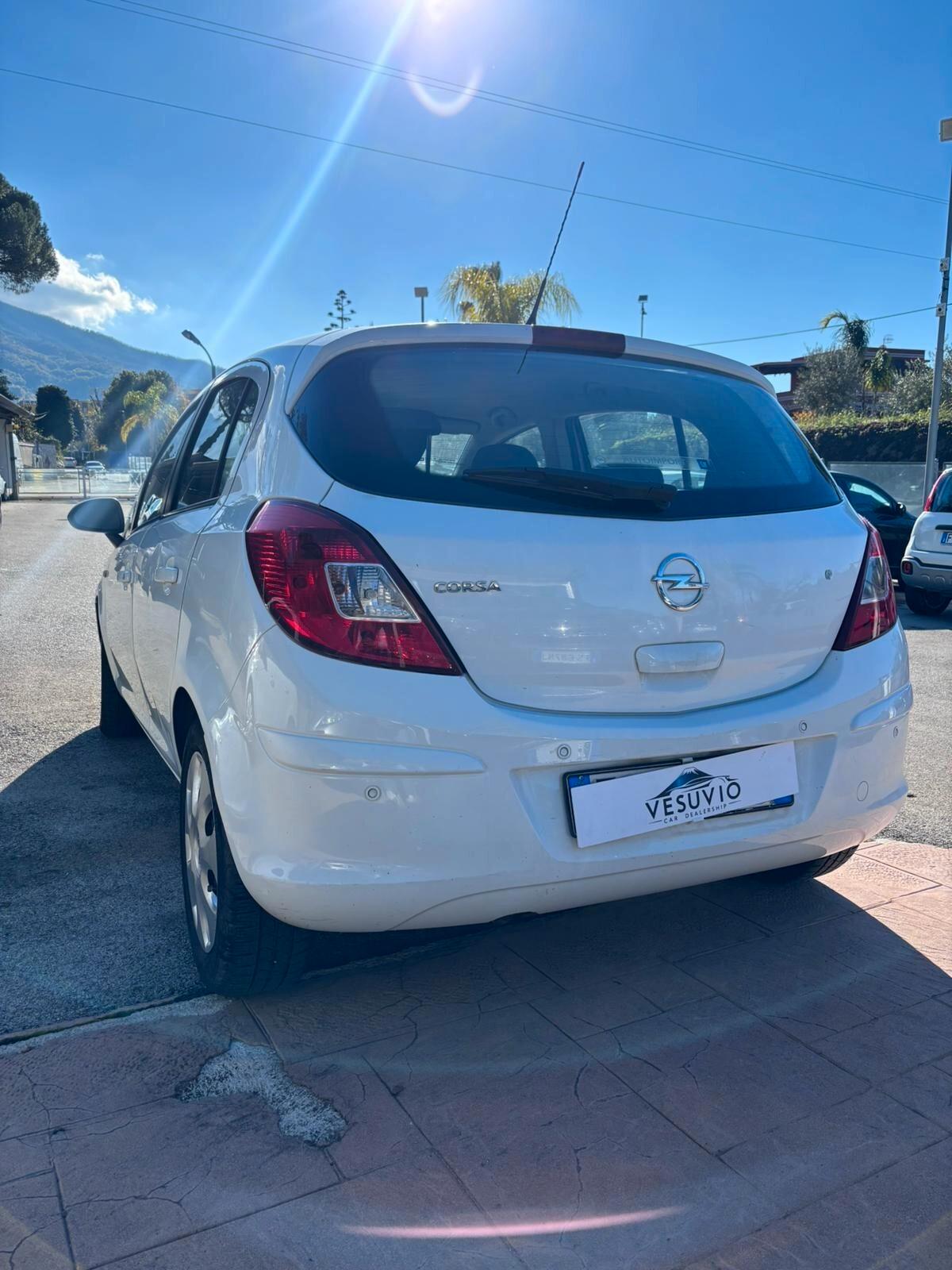 Opel Corsa 1.2 85CV GPL - 2012