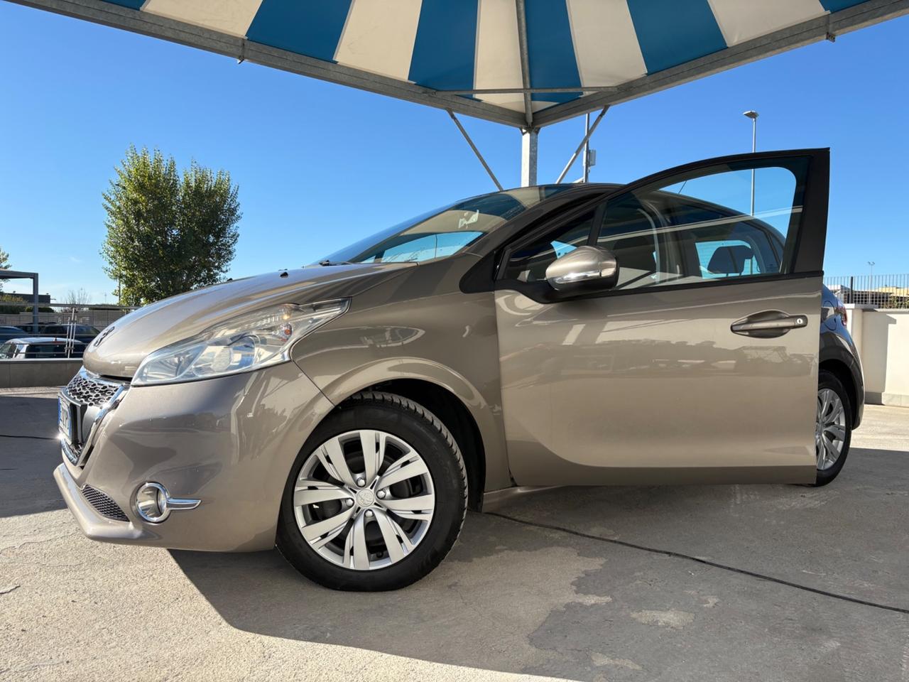 Peugeot 208 1.4 HDi 68 CV 5 porte Active