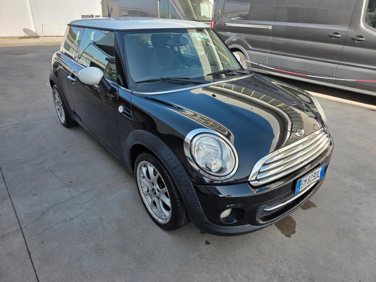 Mini 1.6 16V Cooper SOLO 130 mila km