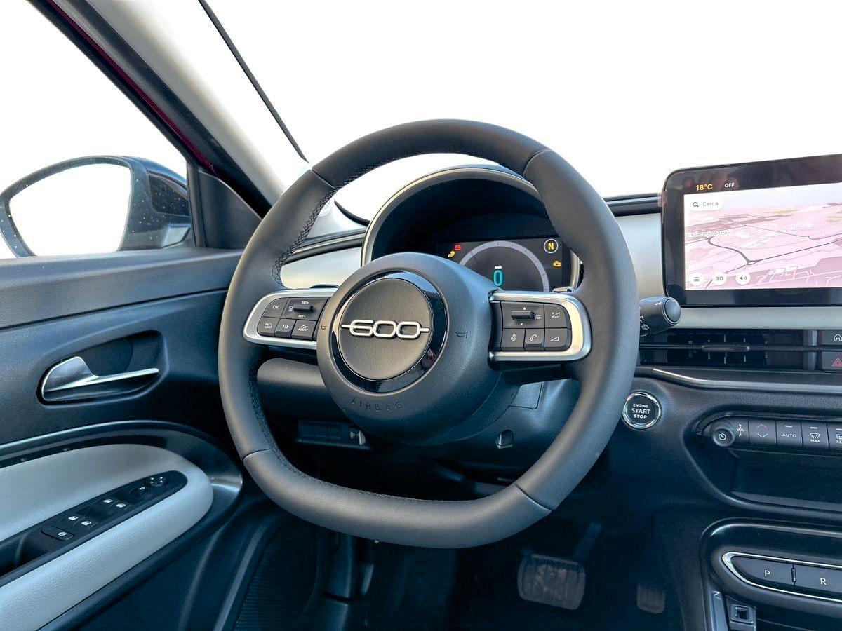 FIAT 600 Hybrid My25 La Prima Hybrid 100cv