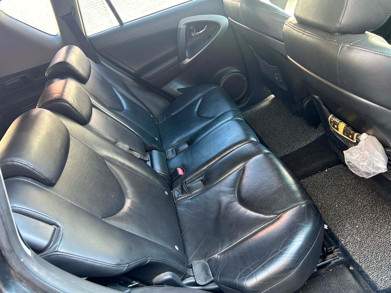 TOYOTA RAV4 2006 2.2 D-4D 177 CV Luxury PELLE NAVI CRUIS DA CONTROLLARE