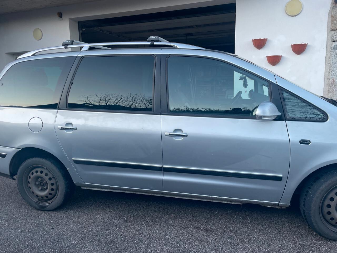 Volkswagen Sharan 2.0 TDI 16V Time 7 POSTI