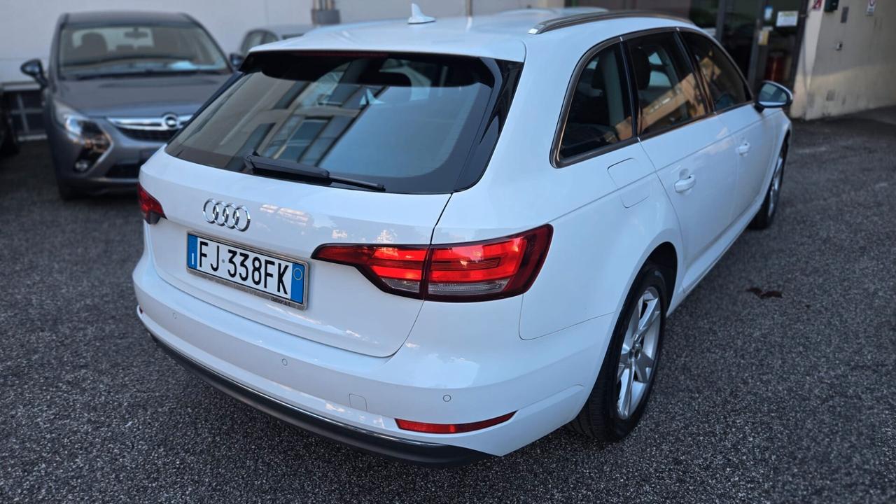 Audi A4 Avant 2.0 TDI 122 CV S tronic Business Sport