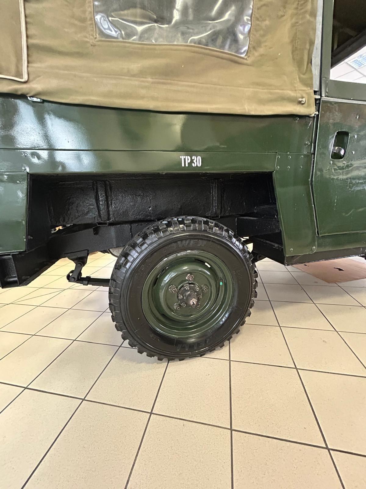 Land Rover Half-Ton Lightweight