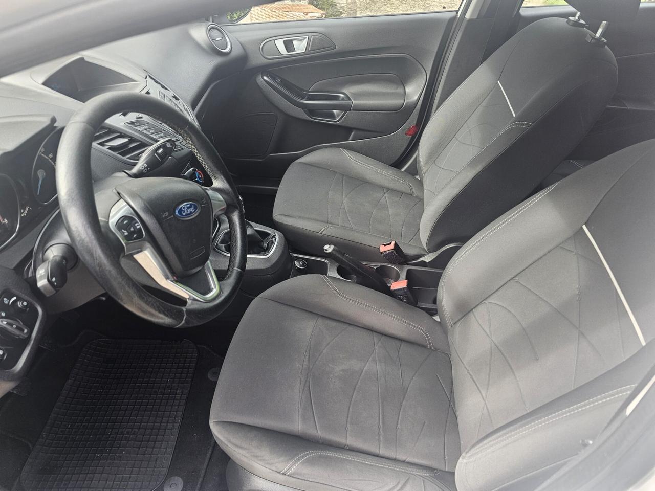 Fiesta 1.5 TD CONDIZIONI OK TAGLIANDATA GARANZIA