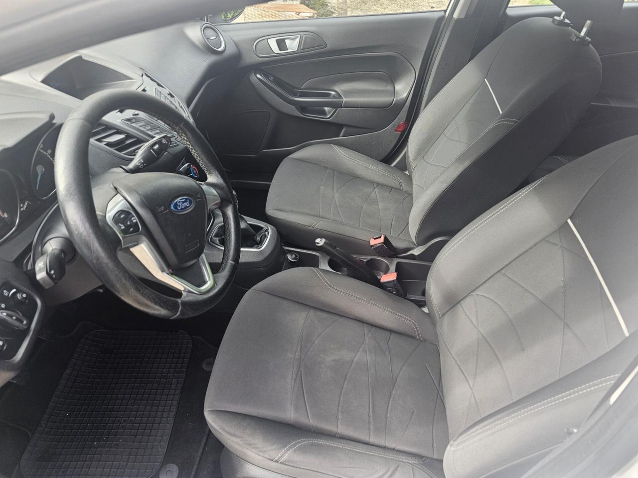 Ford Fiesta 1.5 TDCi 75CV BEN TENUTA TAGLIANDATA