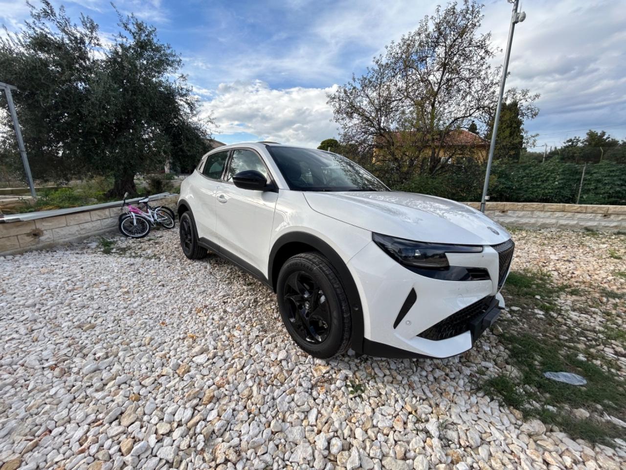 Alfa Romeo Junior 1.2 136 CV Hybrid eDCT6