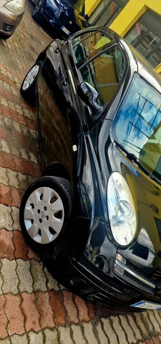 Nissan Micra 1.2 16V 5 porte Acenta neopatentati