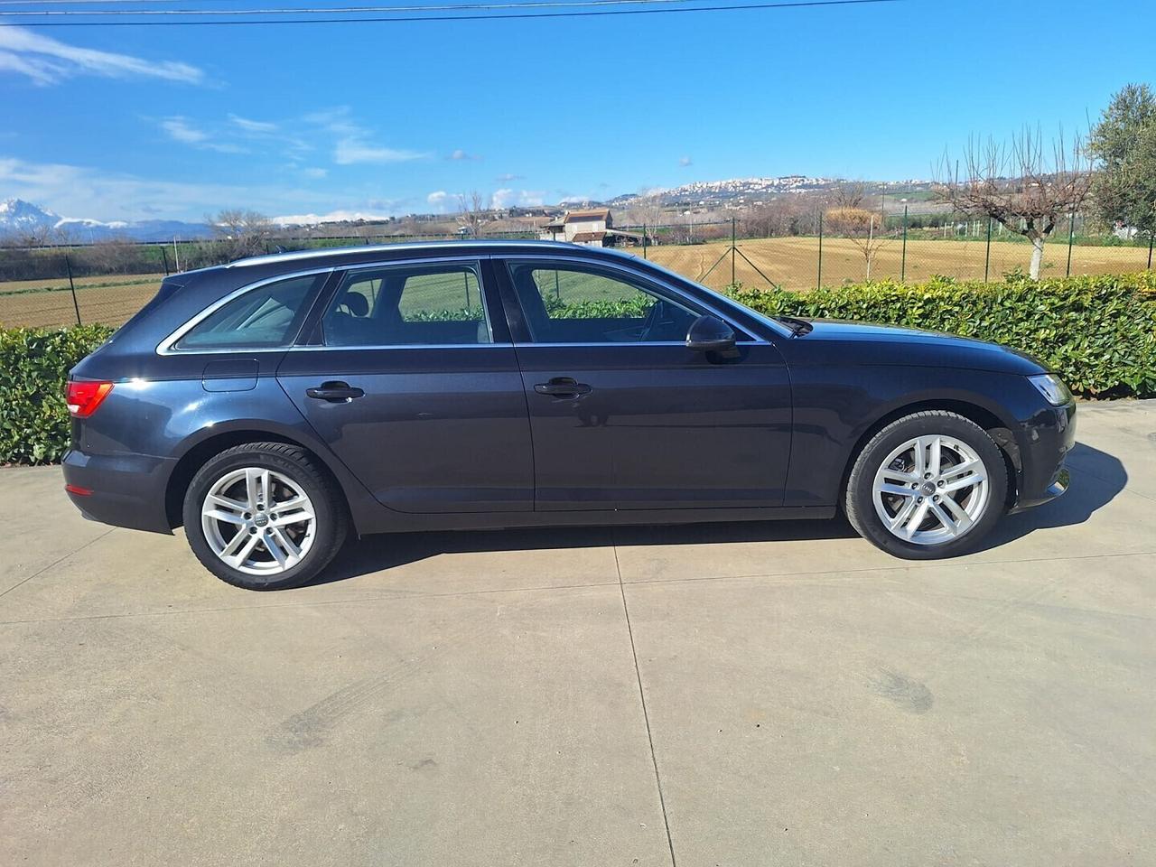 Audi A4 Avant 2.0 150cv Cambio Automatico F1.