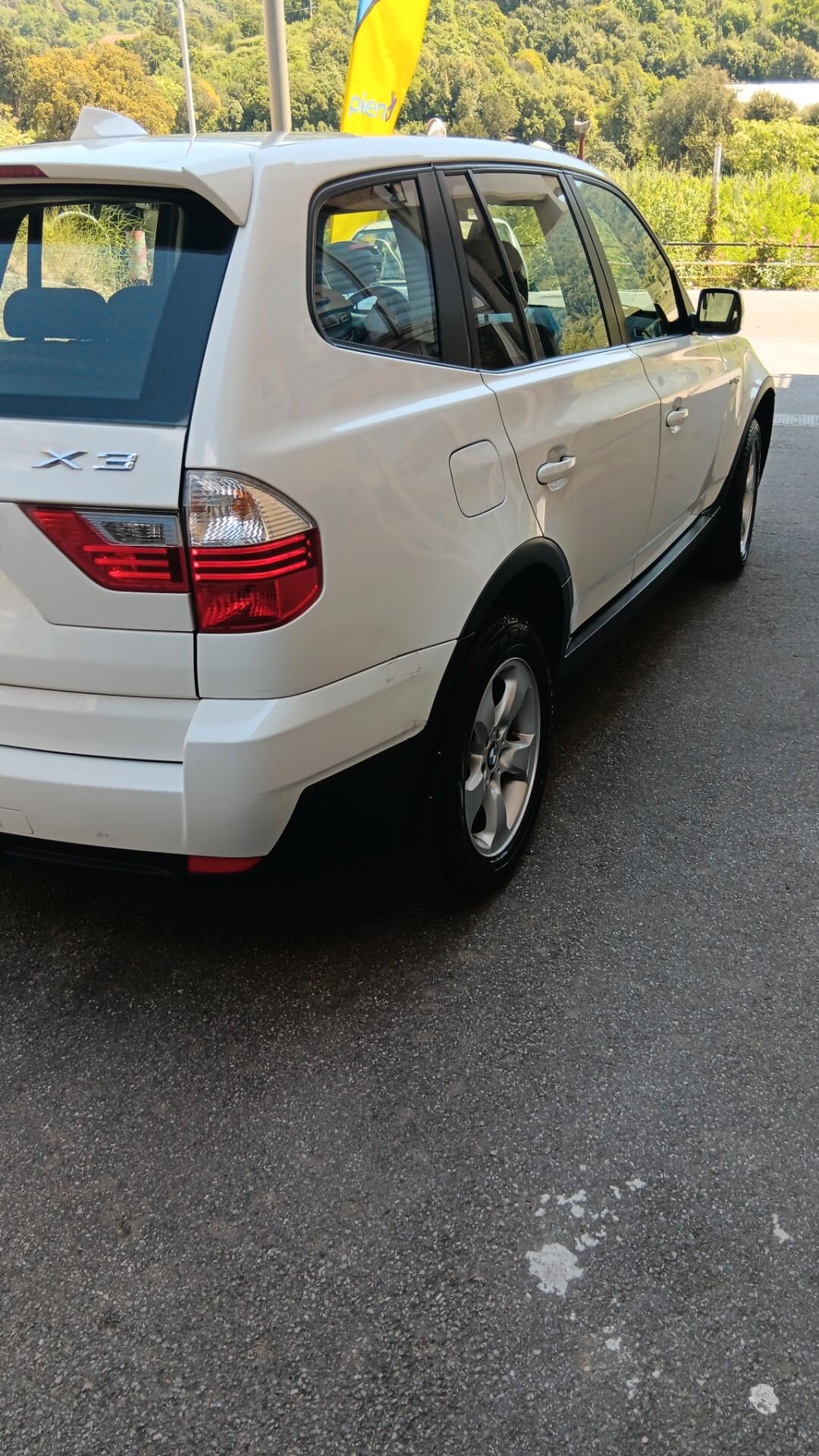 Bmw X3 2.0d cat Futura