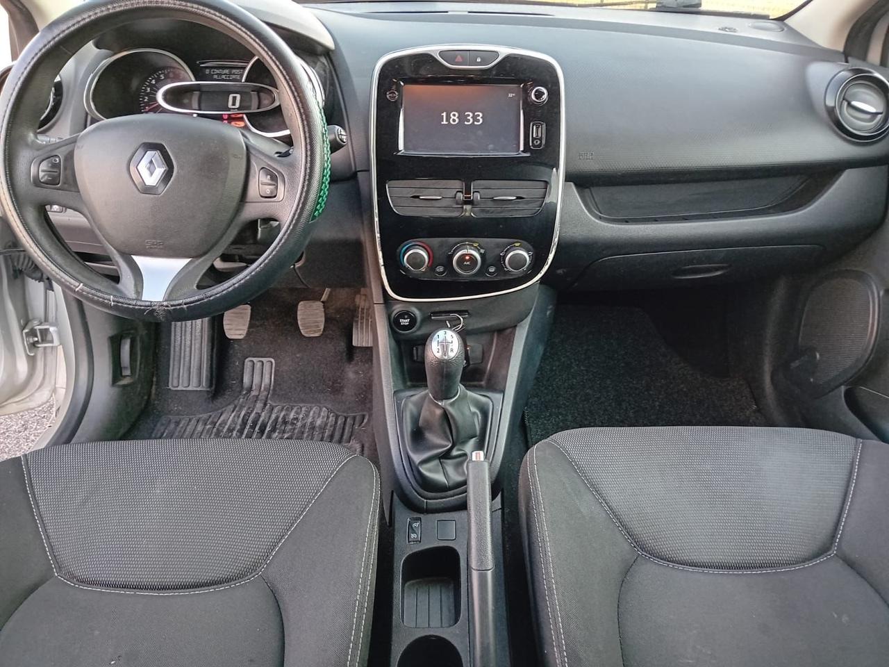 Renault Clio 1.2 75CV 5 porte Zen