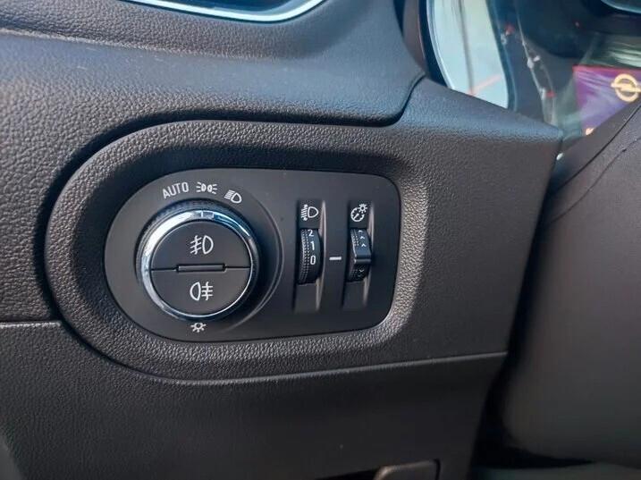 Opel Grandland X 1.2 Turbo 12V 130 CV Start&Stop aut. Design Line