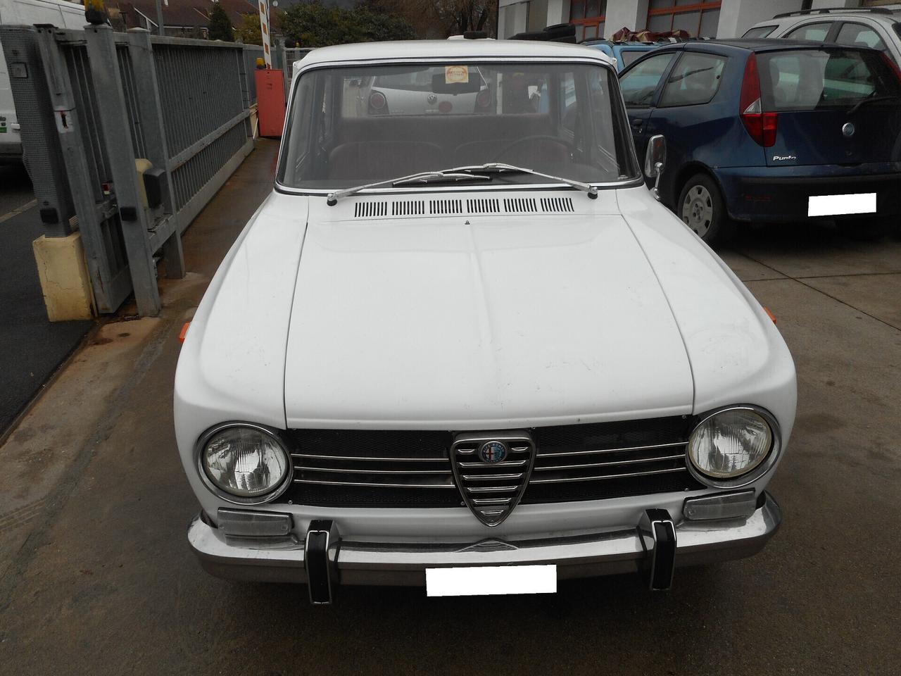 Alfa Romeo Giulia 1300 Ti