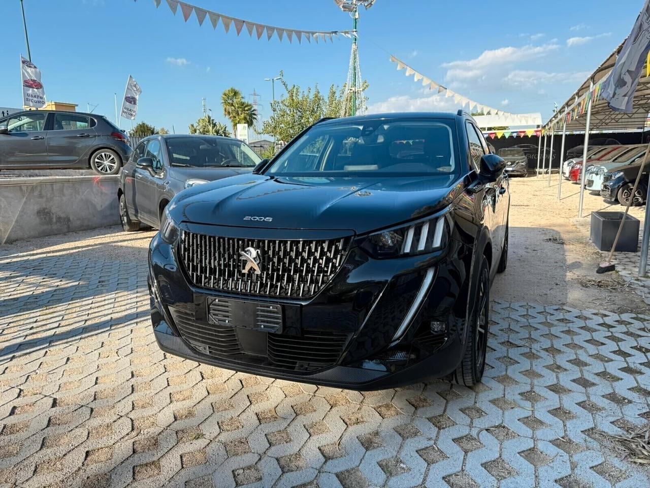 Peugeot 2008 PureTech 155 S&S EAT8 GT