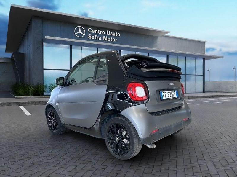 smart fortwo fortwo 90 0.9 T twinamic cabrio Passion