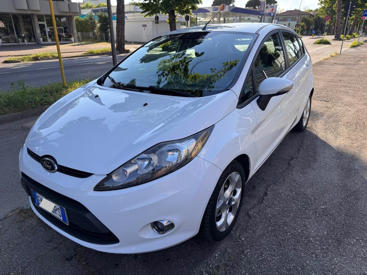 Ford Fiesta 1.2 60CV 5p. Neopaten garanzia 12 mesi