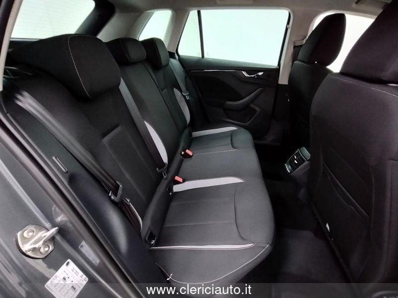Skoda Kamiq 1.0 TSI 115 CV Black Dots