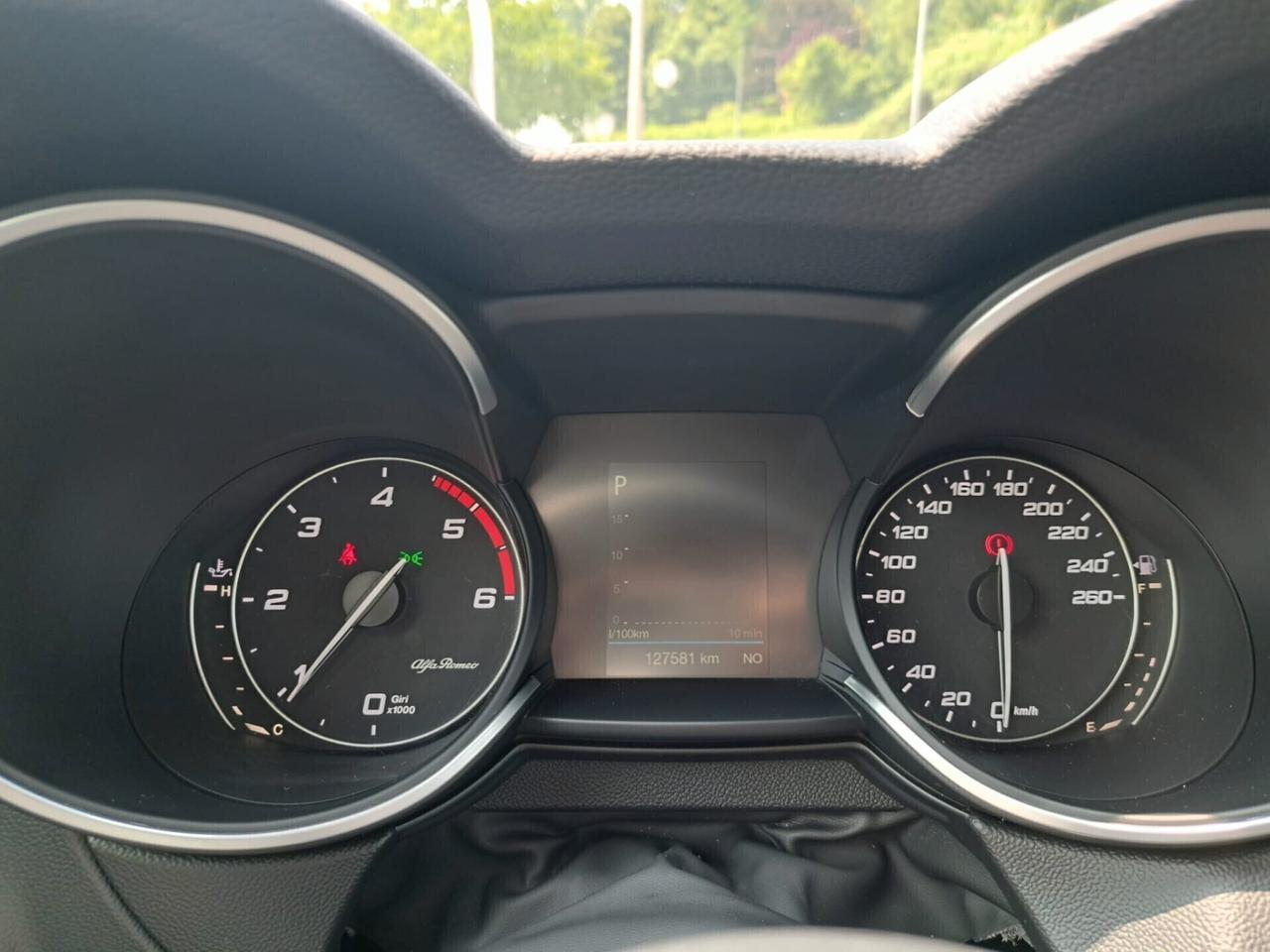 Alfa Romeo Stelvio 2.2 Turbodiesel 150 CV AT8 RWD Super
