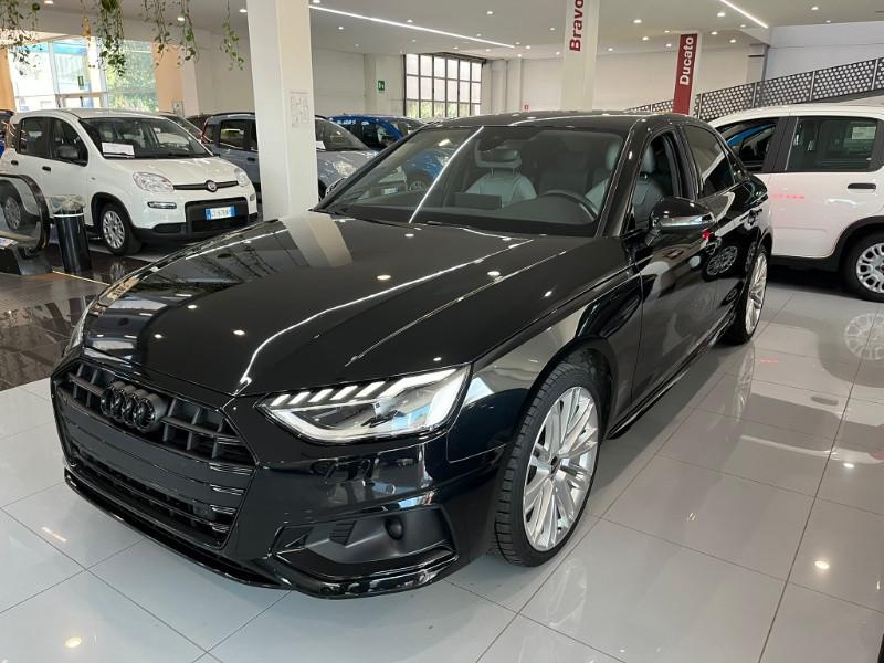 AUDI A4 35 TFSI S tronic Business Advanced