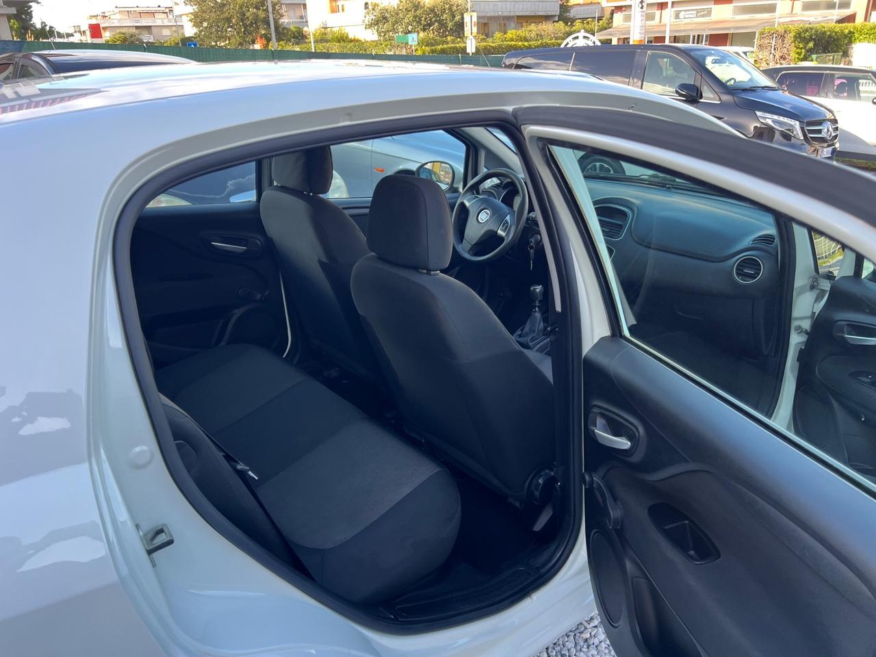 Fiat Punto 1.4 8V 5 porte Natural Power Street