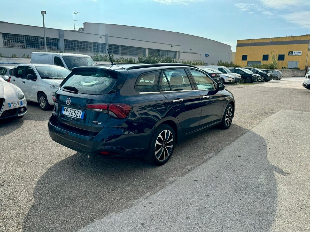 Fiat Tipo 1.6 Mjt S&S SW Lounge