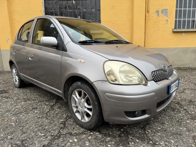 TOYOTA Yaris FUORI TUTTO!!!!!!!!!!!!!!!1.4 tdi D-4D cat 5 porte