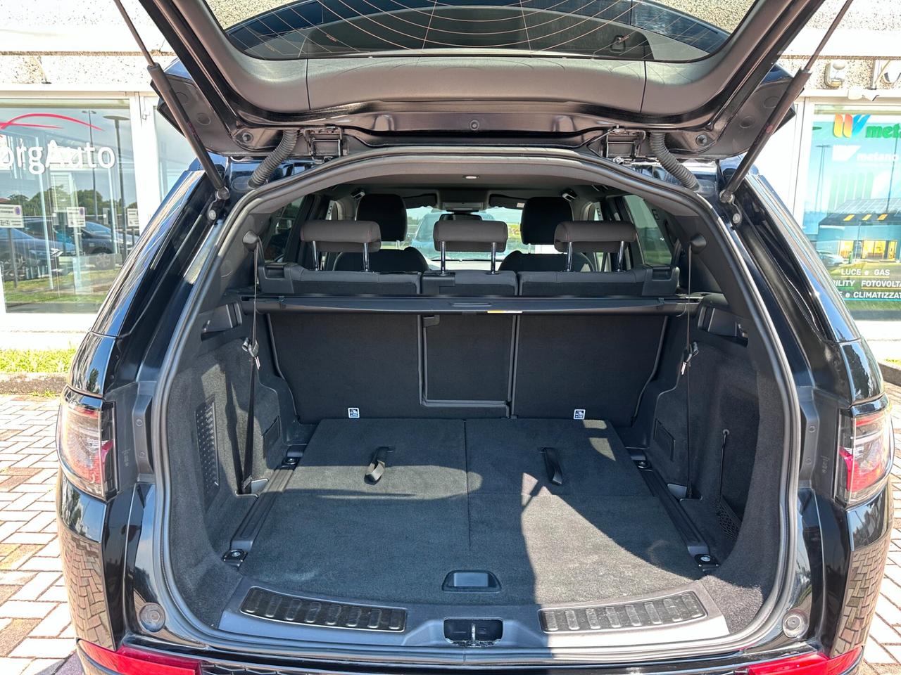 Land Rover Discovery Sport 2.0d R-Dynamic 7POSTI! AUTOMATICA! FULL LED!
