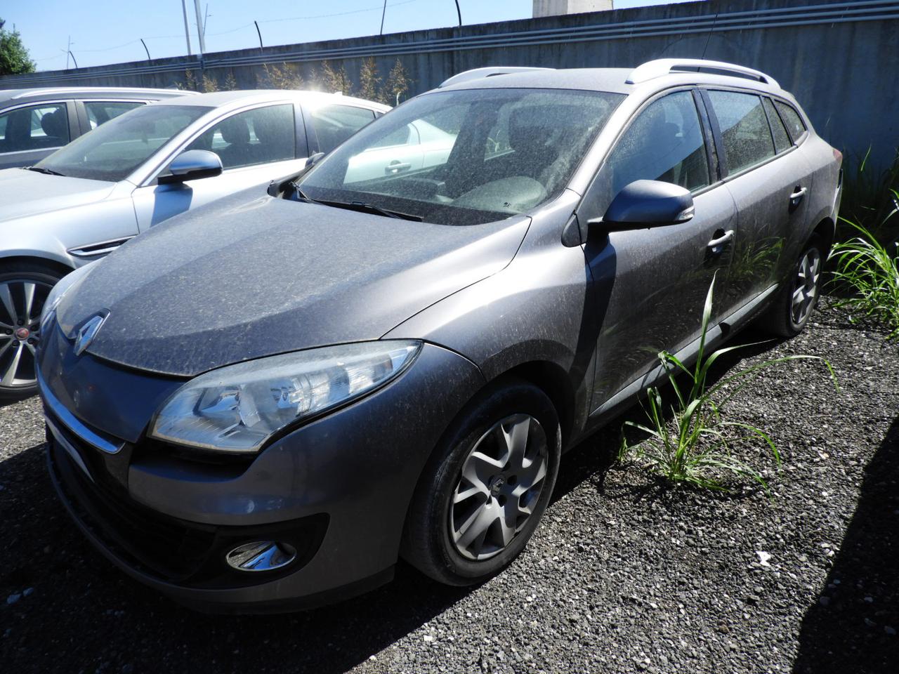 RENAULT Megane III - Megane SporTour 1.5 dci Wave 110cv