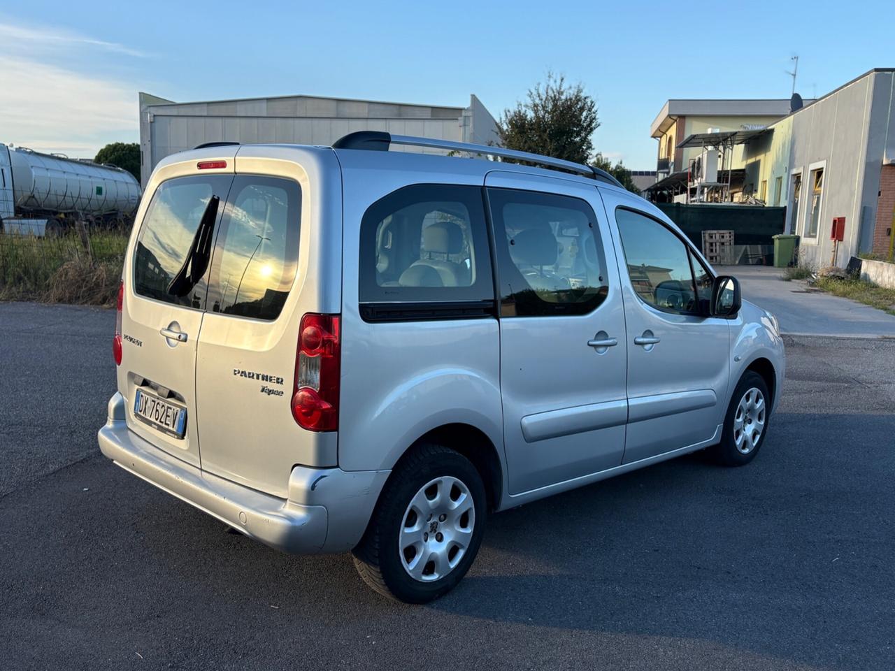 Peugeot Partner Tepee 1.6 HDi 110CV NEOPATENTATI