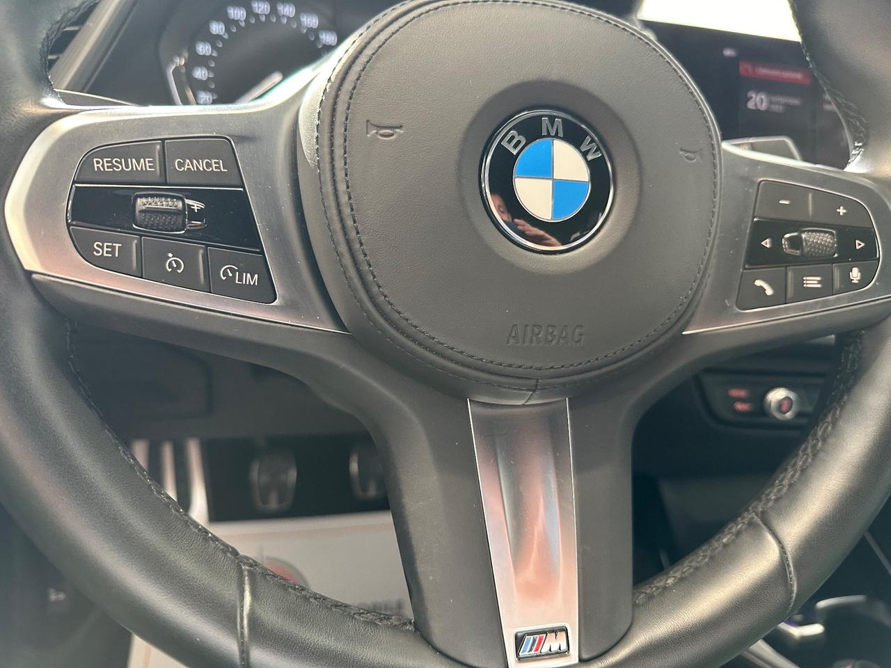 Bmw 118 118i 5p. Msport