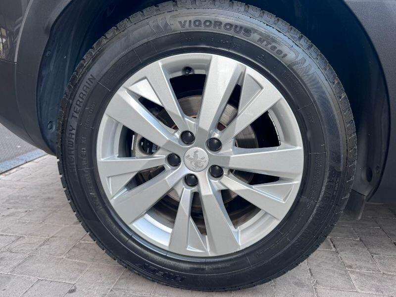 Peugeot 3008 BlueHDi 130 S&S Allure Pack