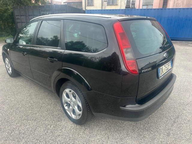 FORD Focus + 1.6TDCi (90CV) S.W. senza nessun lavoro da fare