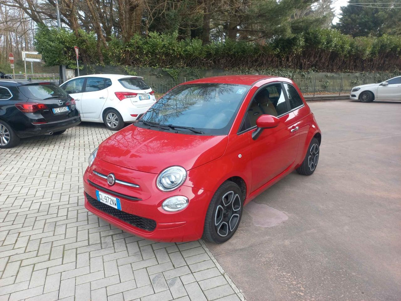 Fiat 500 1.0 Hybrid Red