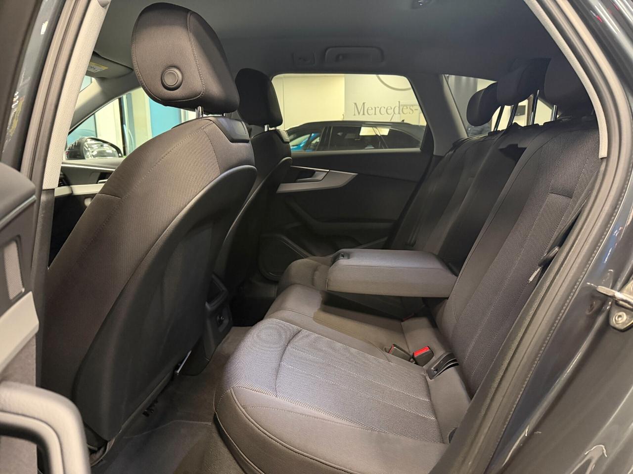 Audi A4 Avant 35 TDI/163 CV S tronic