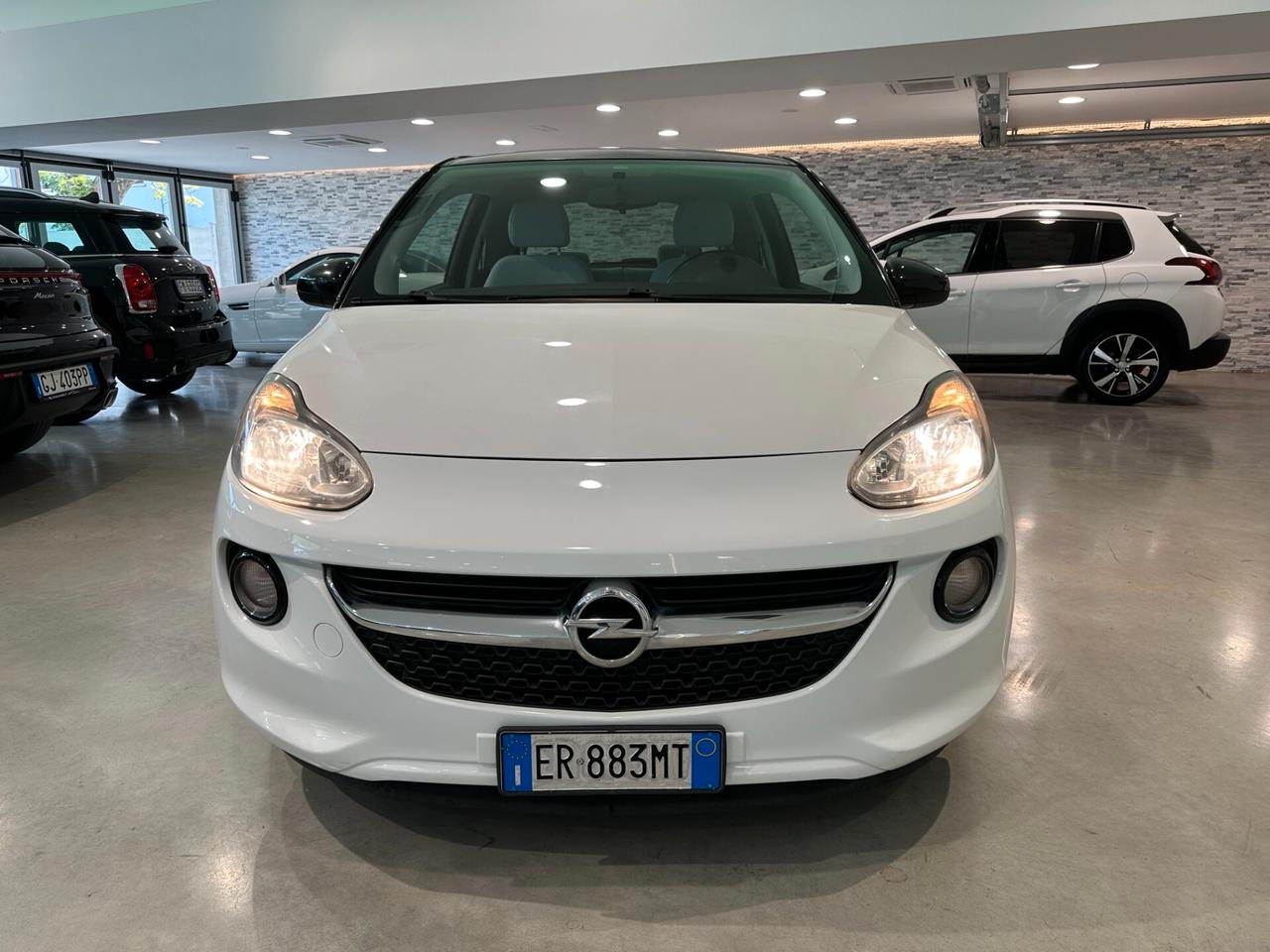 Opel Adam 1.2 70 CV