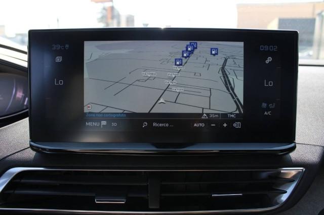 Peugeot 3008 II 1.5 bluehdi GT s&s 130cv AUTO con Navi e CarPlay