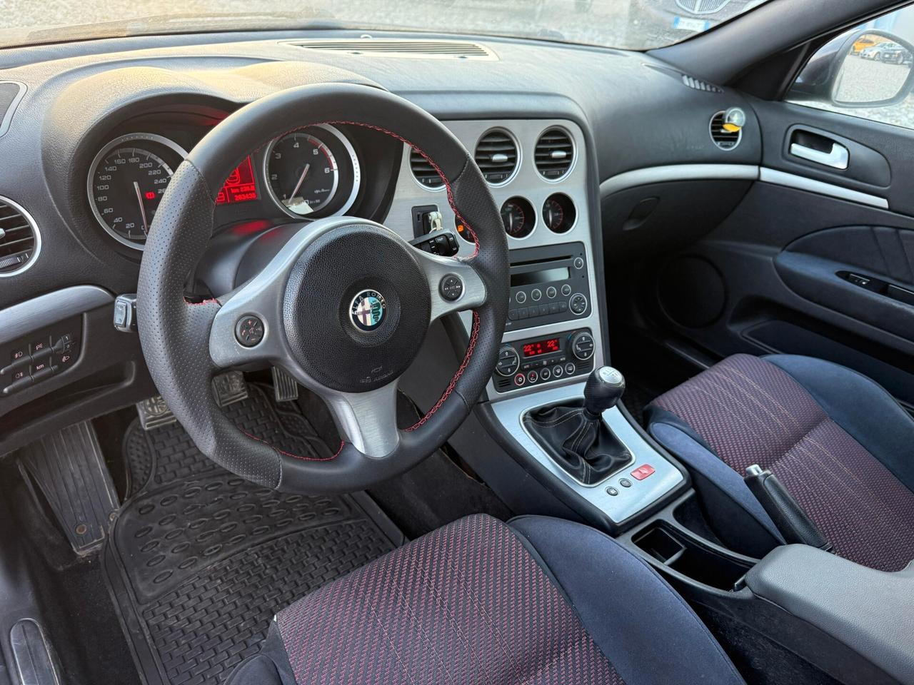 Alfa Romeo 159 1.9 JTDm 16V Exclusive