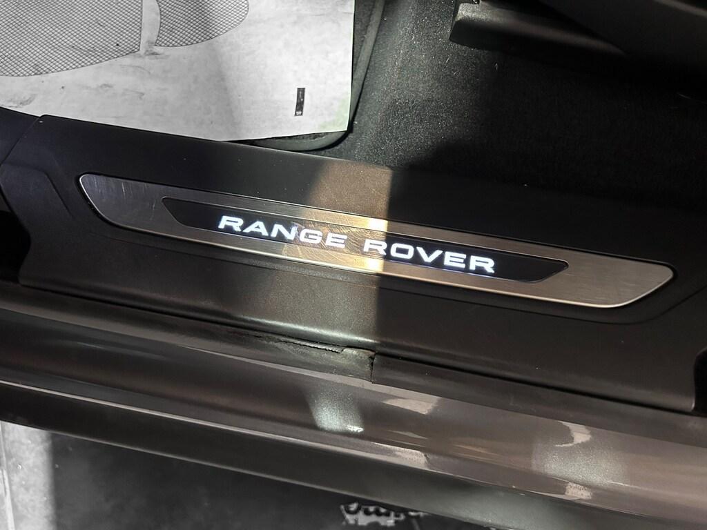 Land Rover Range Rover Velar 2.0 TD4 R-Dynamic HSE 4WD Auto
