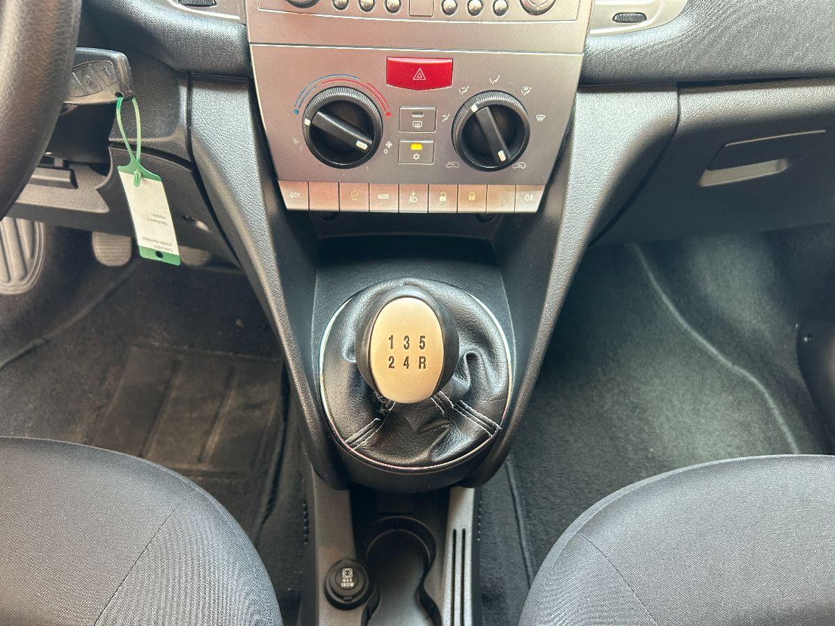 LANCIA - Ypsilon - 1.3 MJT 75CV Platino
