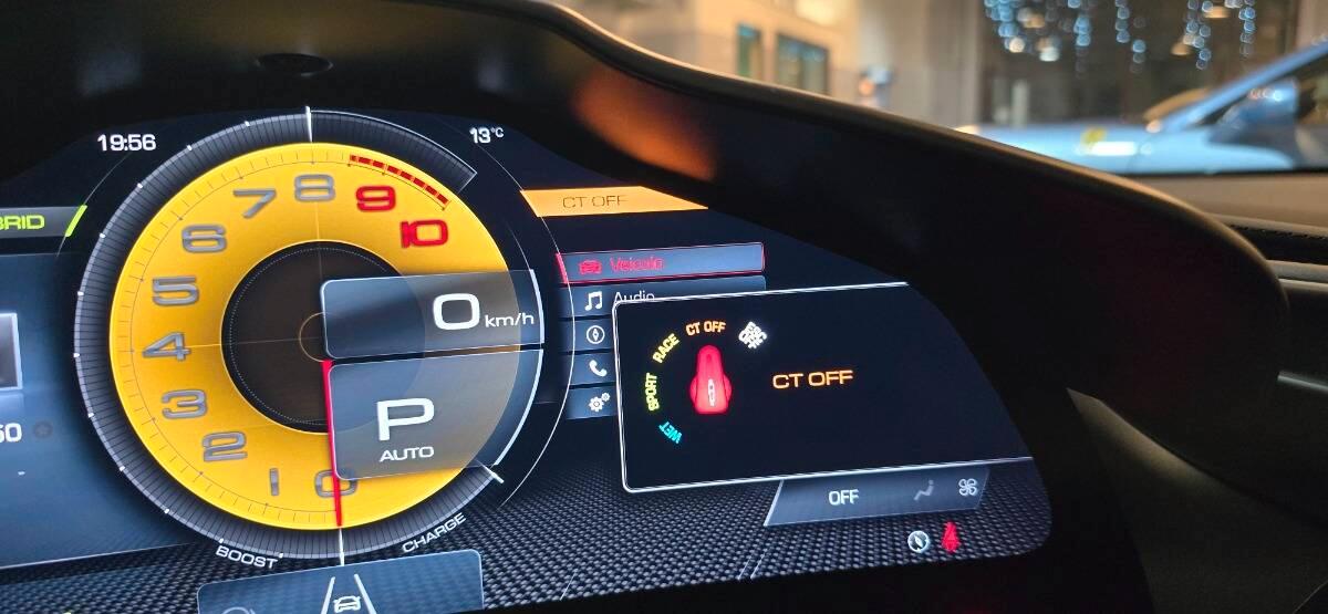 Ferrari 296 GTS *NUOVA - DEMO EXTRACAMPIONARIO *