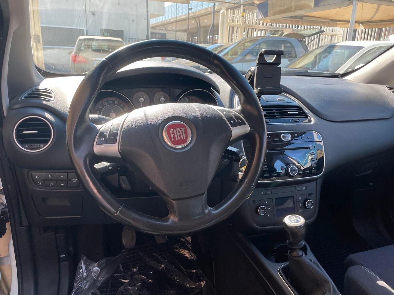 FIAT PUNTO 1.4 BENZ/METANO SENSORI DI PARCHEGGIO...