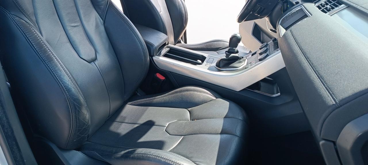 Land Rover Range Evoque 2.2 TD4 5p. Pure Tech Pack 4x4