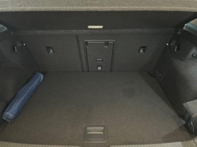 VOLKSWAGEN Golf 1.5 TGI DSG Style