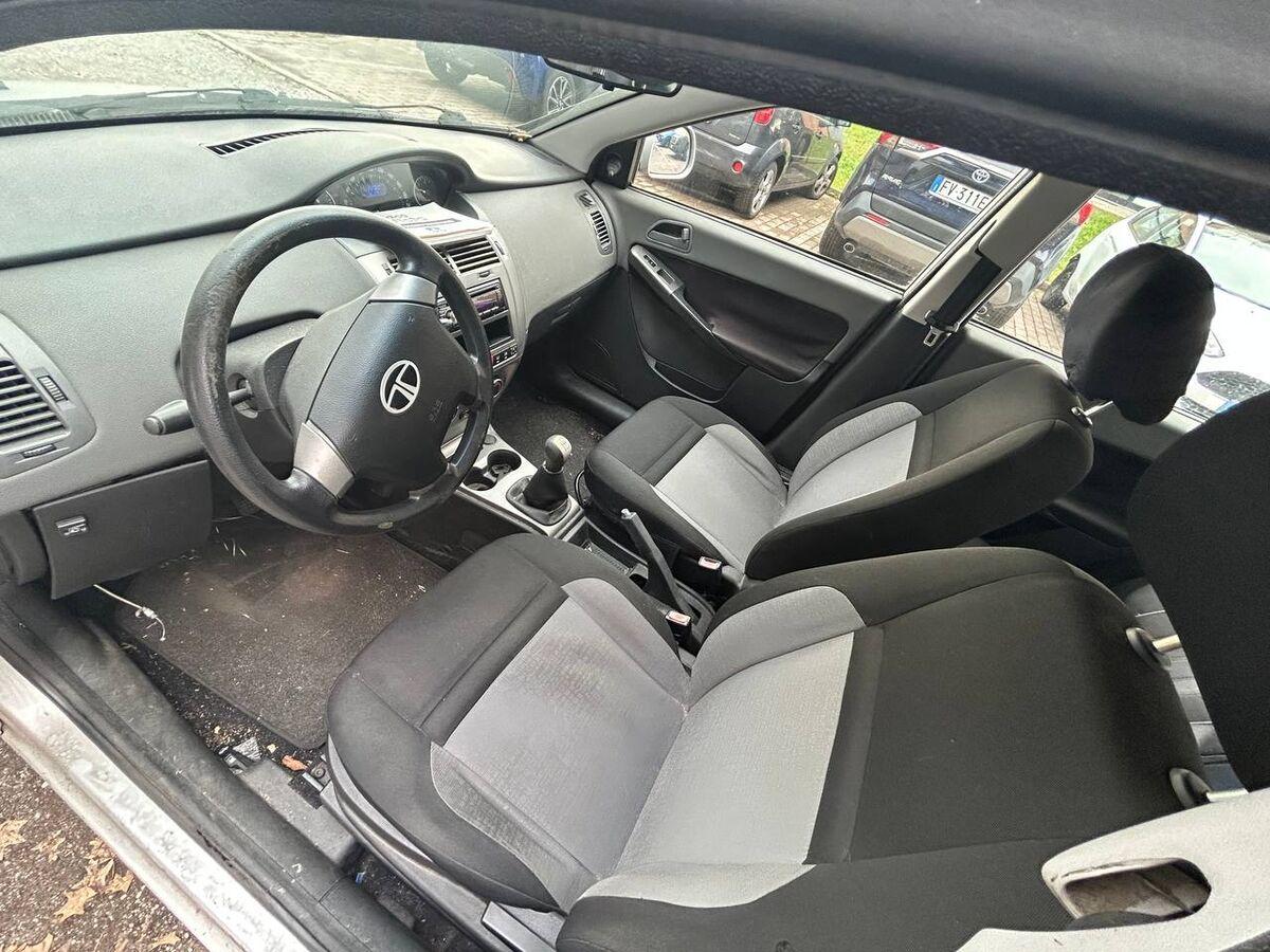 Tata Indica Vista 1.4 Safire
