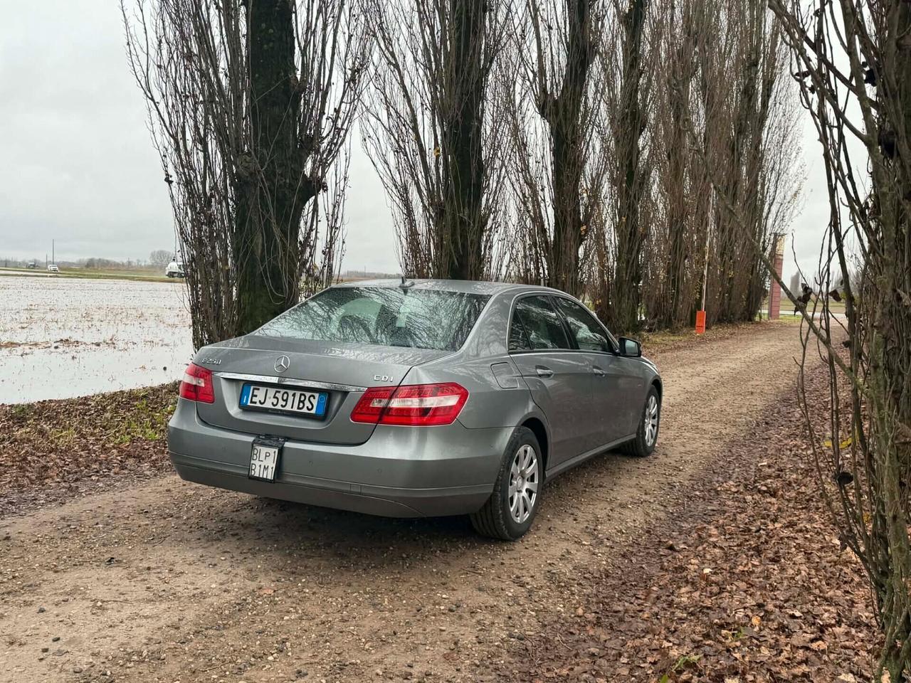 Mercedes-benz E 250 CDI BlueEFFICIENCY AMG Avantgarde 2012