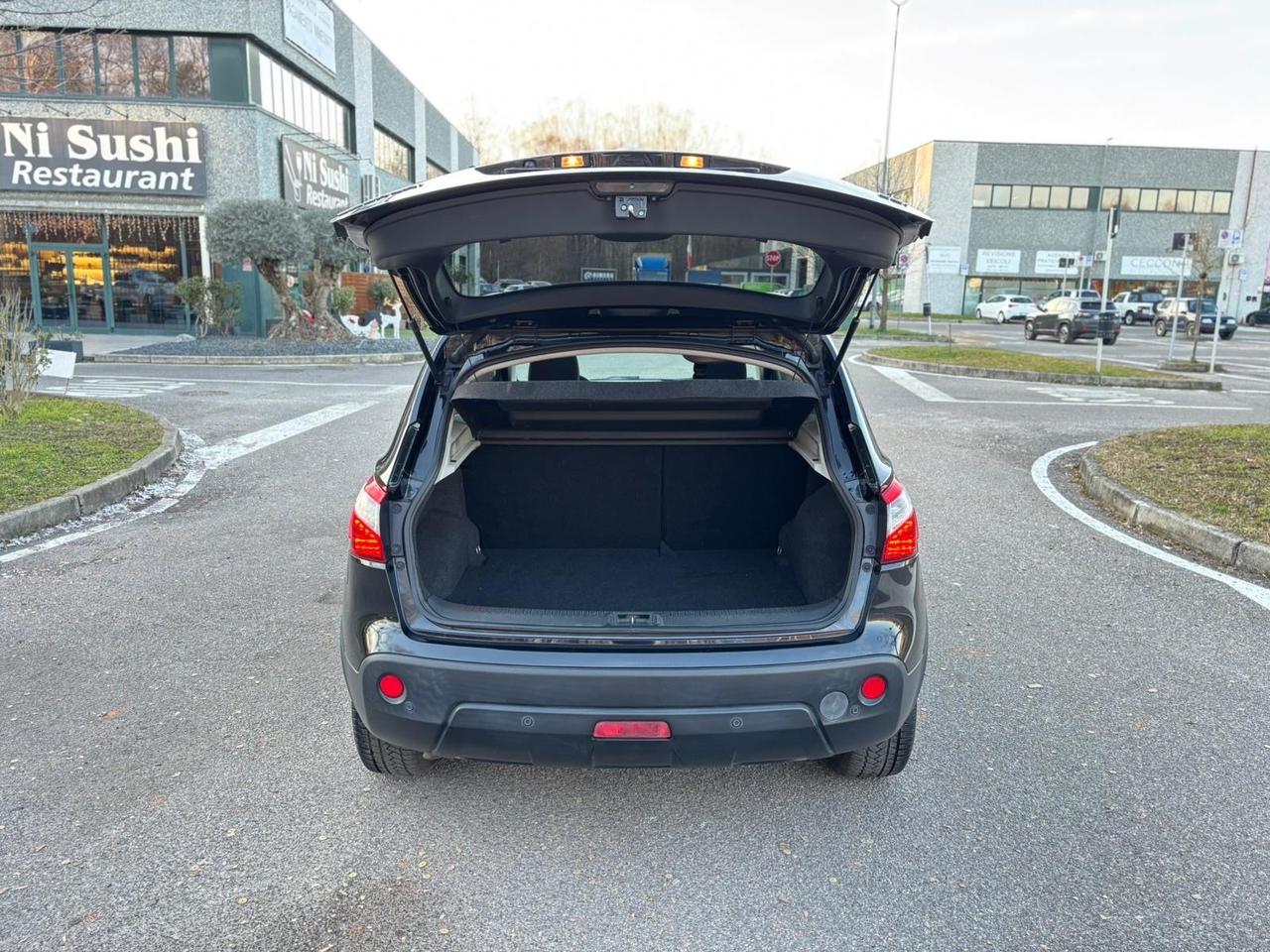 Nissan Qashqai 2.0 dCi DPF 4WD aut. Tekna