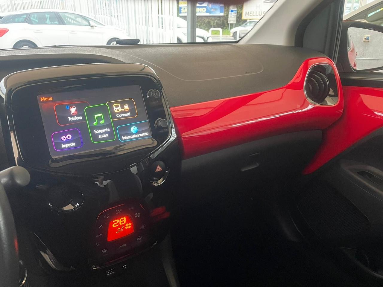 Toyota Aygo 1.0 VVT-i 69 CV 5 porte x-cite