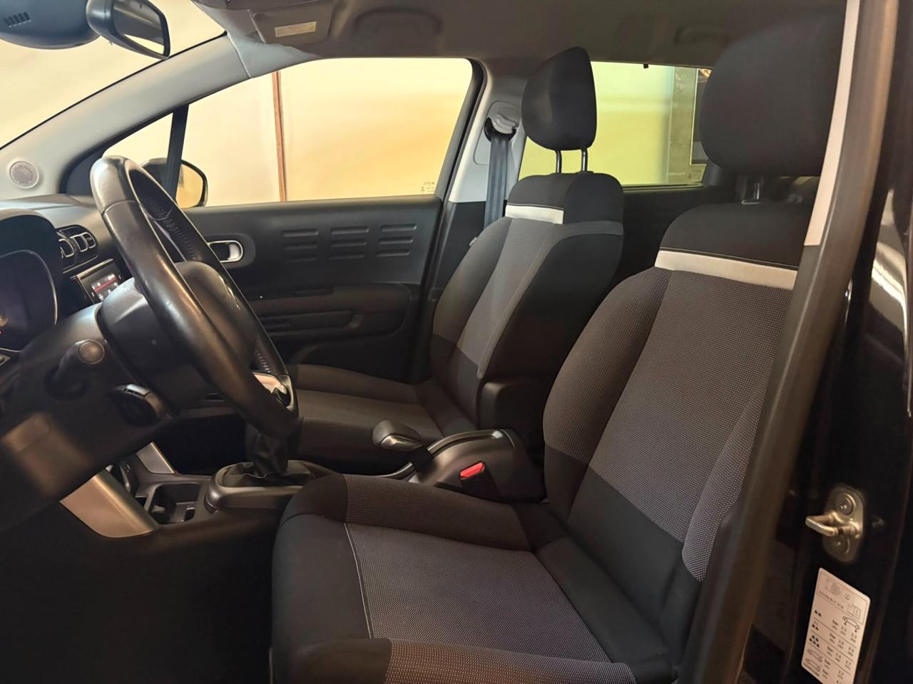 Citroen C3 Aircross 1500cc BlueHDi 102cv S&S Shine