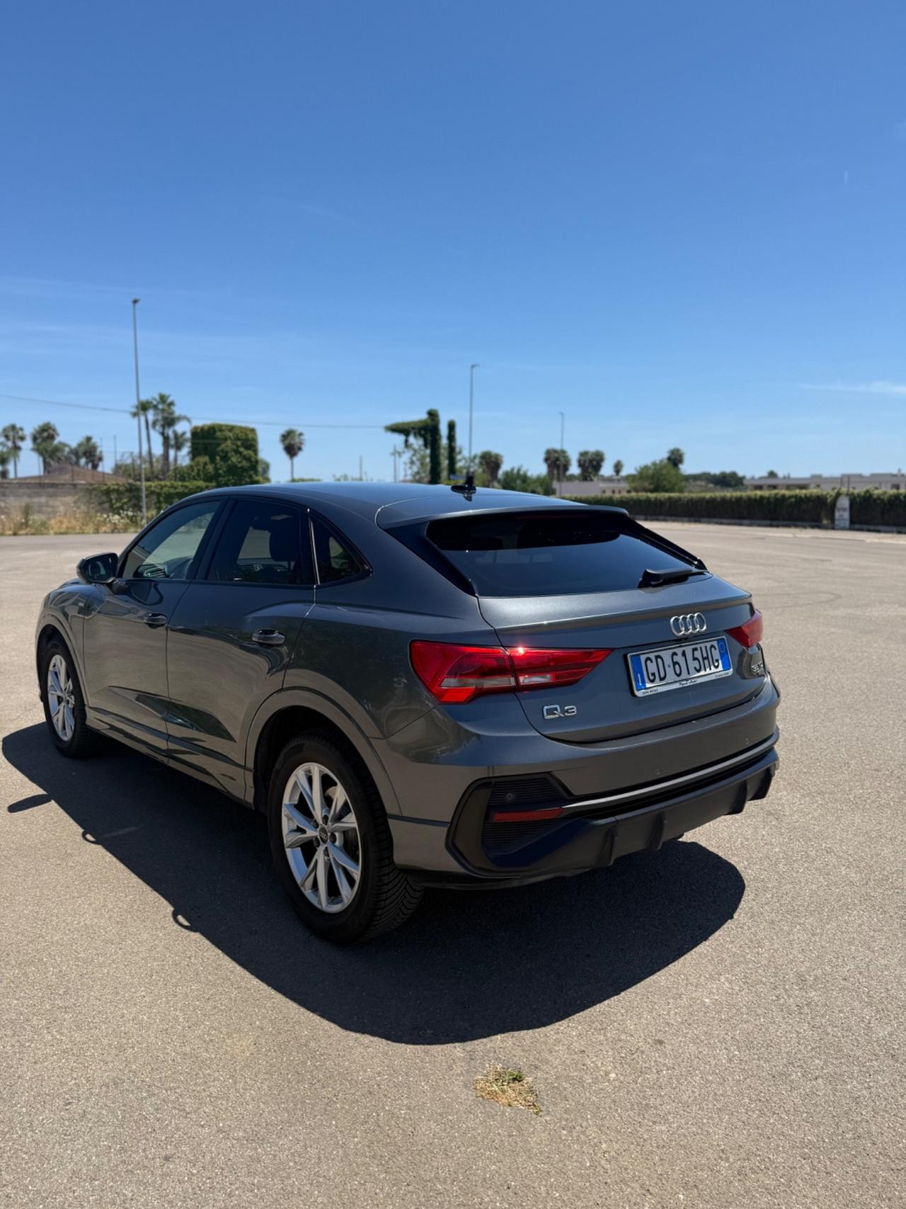 Audi Q3 40 TDI quattro S tronic line edition