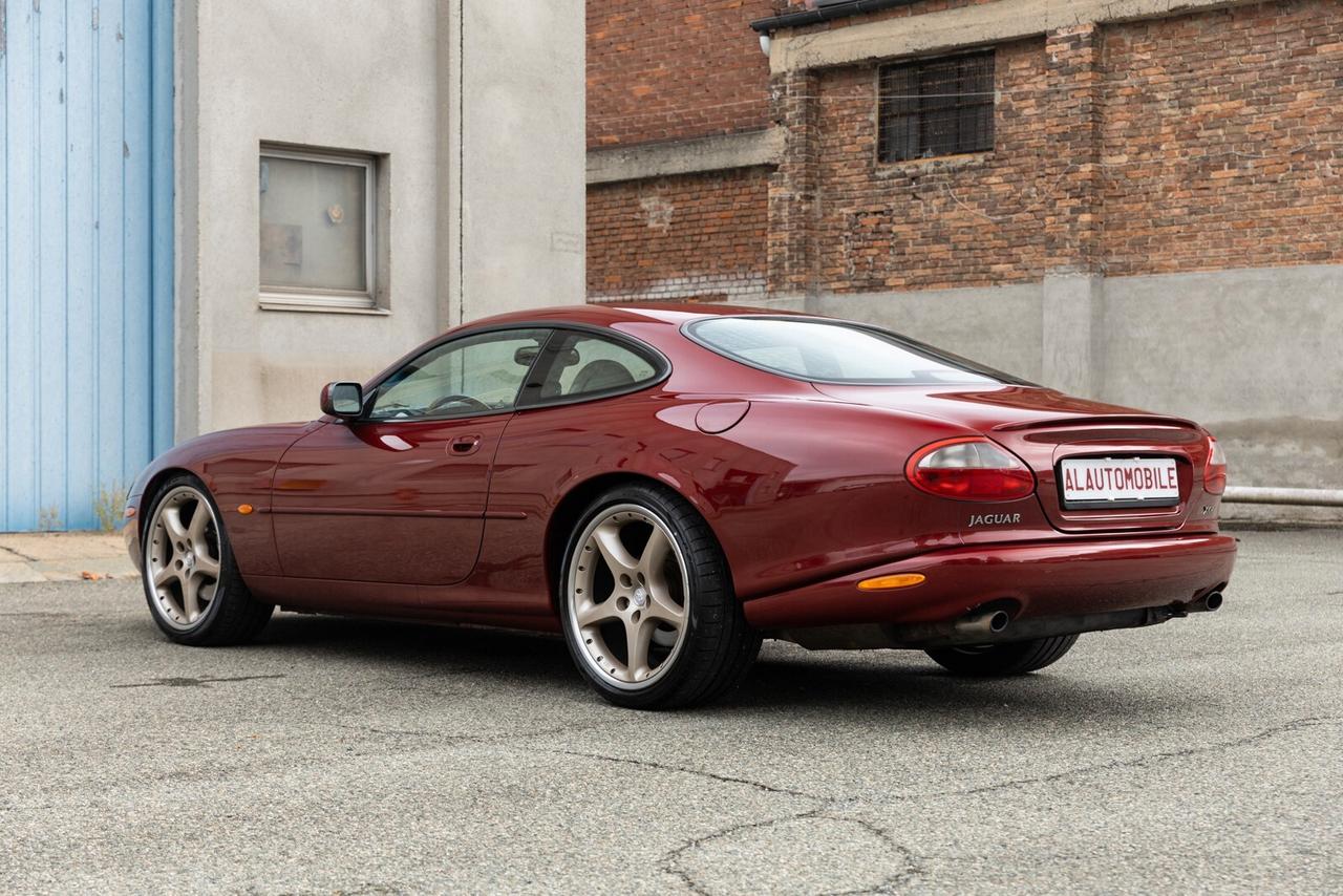 Jaguar XK XKR 4.0 Coupé